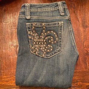 Miss Me Chloe Mid-rise straight leg jean size 28